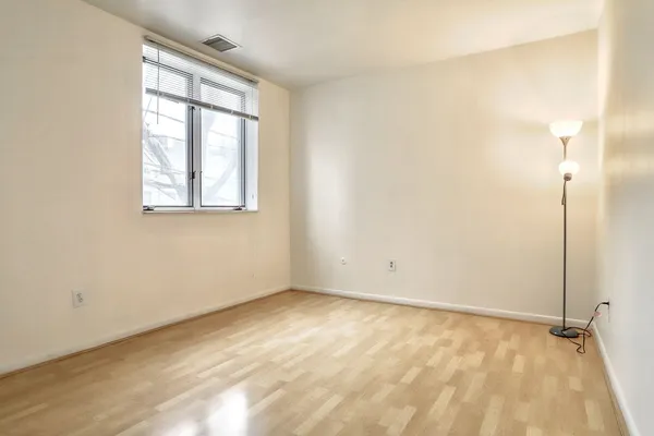 $3,400 | 75 Liberty Avenue, Unit B17, Jersey City, NJ 07306