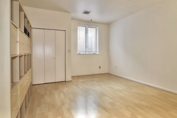 $3,400 | 75 Liberty Avenue, Unit B17, Jersey City, NJ 07306