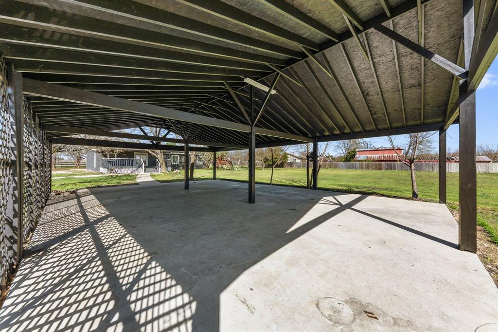 734 Northfork Road Royse City, TX 75189 - Photo 29 of 35 a view of a backyard