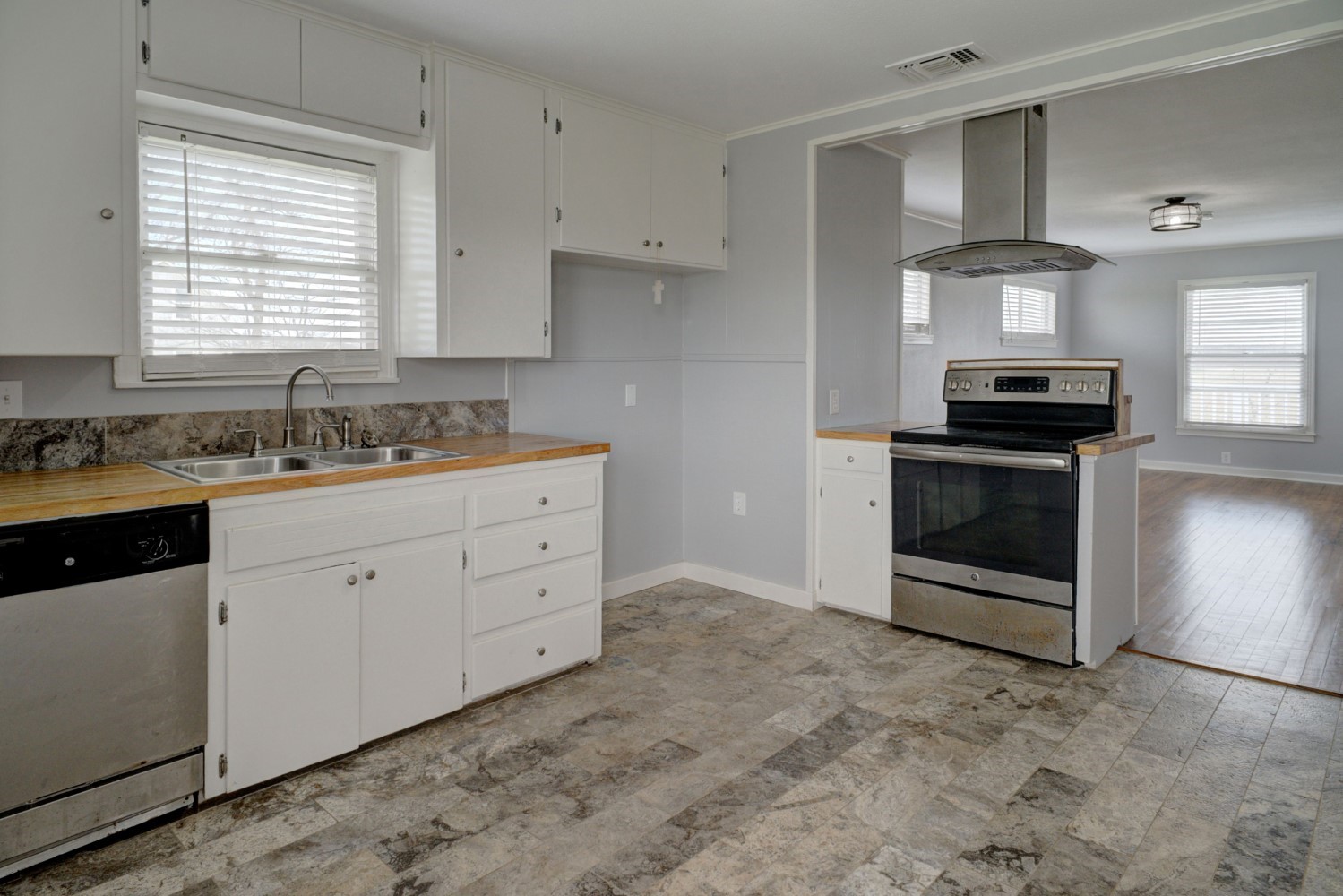 2940 Rabbs Prairie Road La Grange, TX 78945 - Photo 13 of 39 a kitchen with a stove and a sink