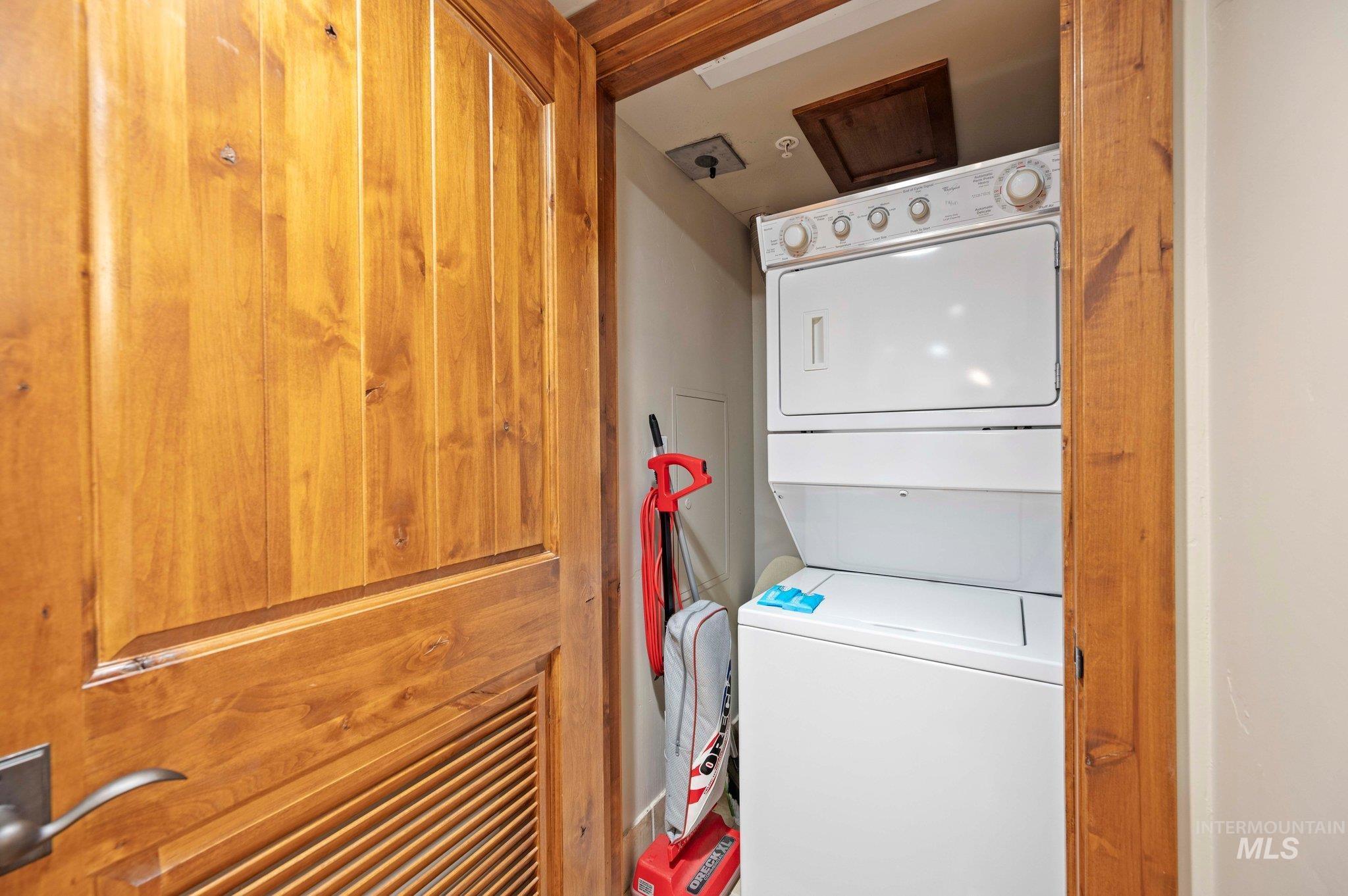 75 Arling Center Court, Unit 406 Donnelly, ID 83615 - Photo 14 of 47