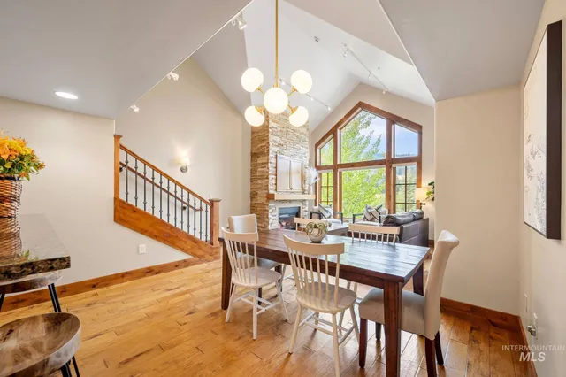 $995,000 | 75 Arling Center Court, Unit 406, Donnelly, ID 83615