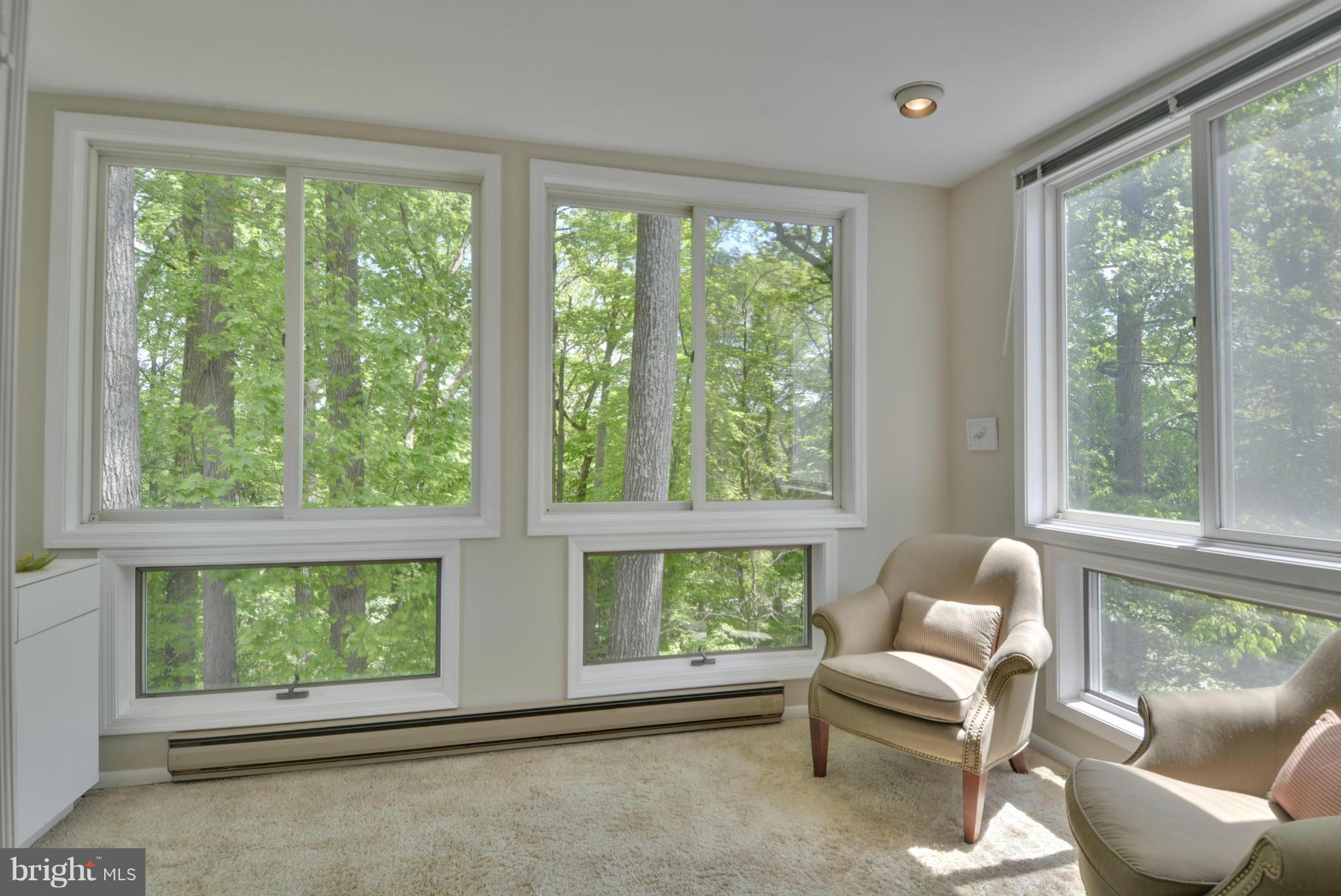 3109 Rolling Road Chevy Chase, MD 20815 - Photo 17 of 30 Upper Level Bedroom (Master) Sitting Area