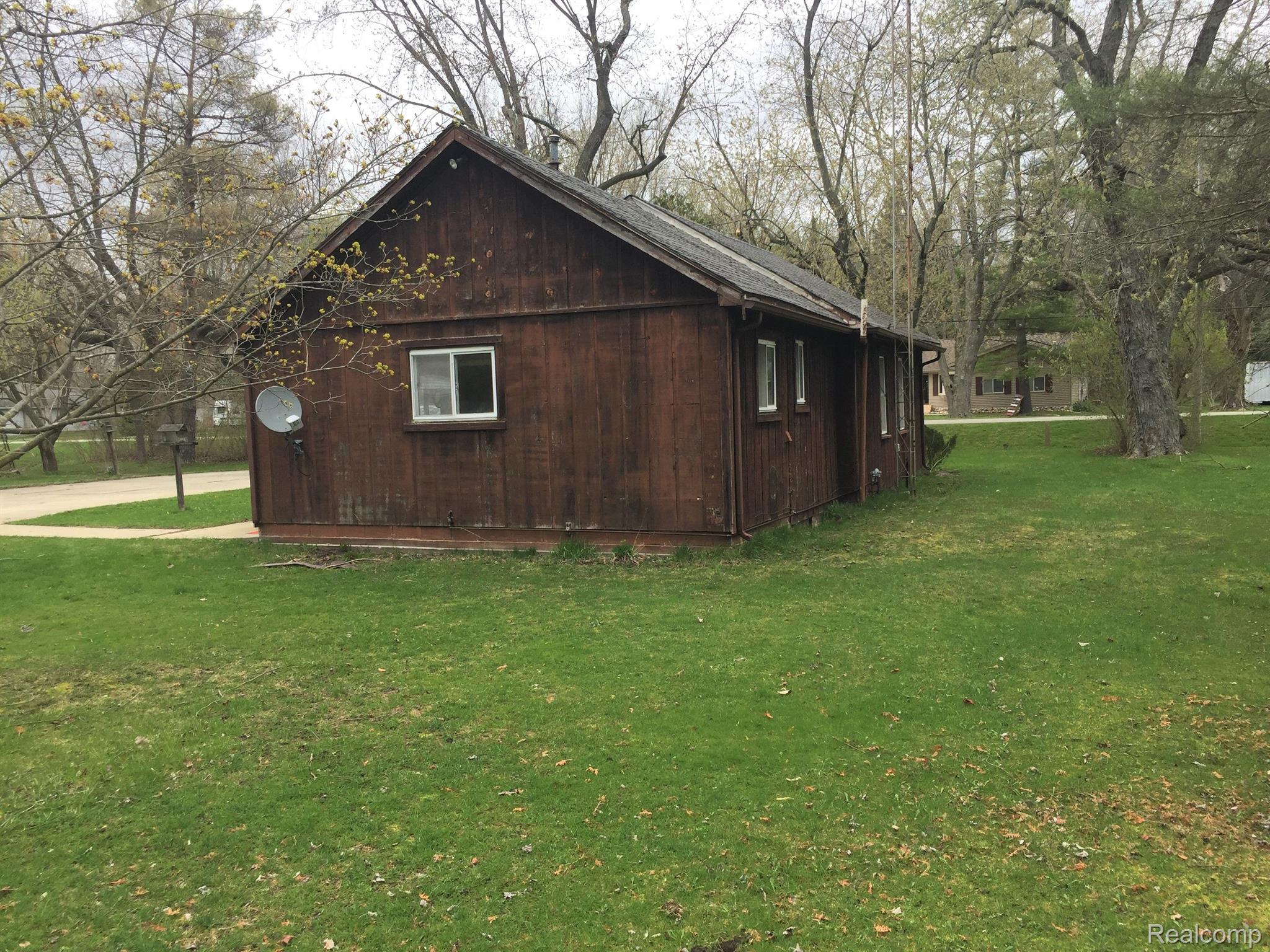 1903 Maple Road Smiths Creek, MI 48074 - Photo 5 of 34 Gallery Image 5