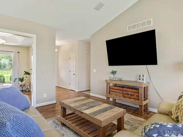 $530,000 | 3713 Weeping Willow Court, Waterloo, IL 62298