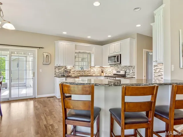 $530,000 | 3713 Weeping Willow Court, Waterloo, IL 62298