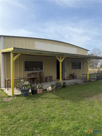 $279,900 | 3278 Highway 172, Ganado, TX 77962