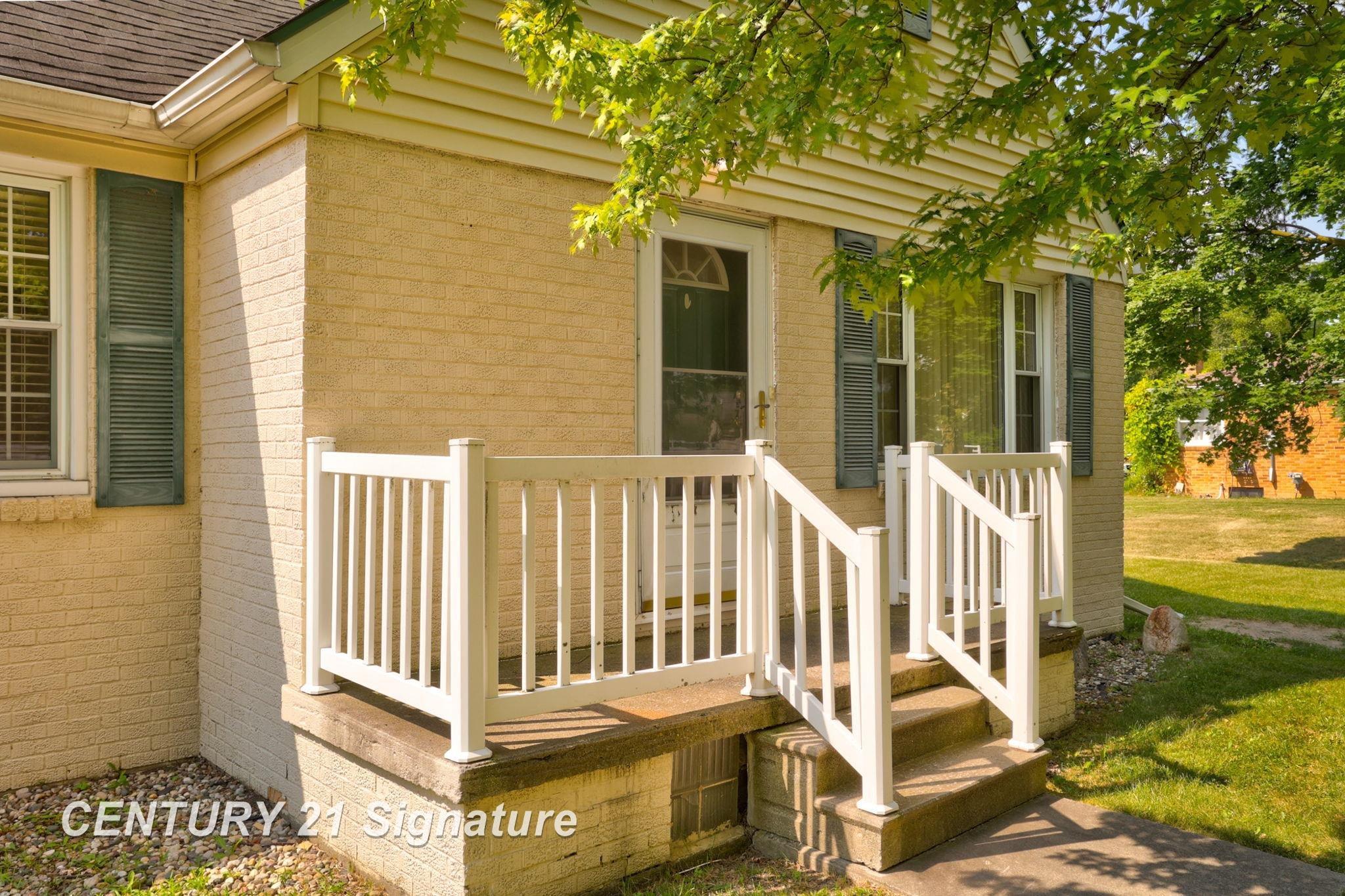 4095 Shattuck Road Saginaw, MI 48603 - Photo 2 of 67 Gallery Image 2