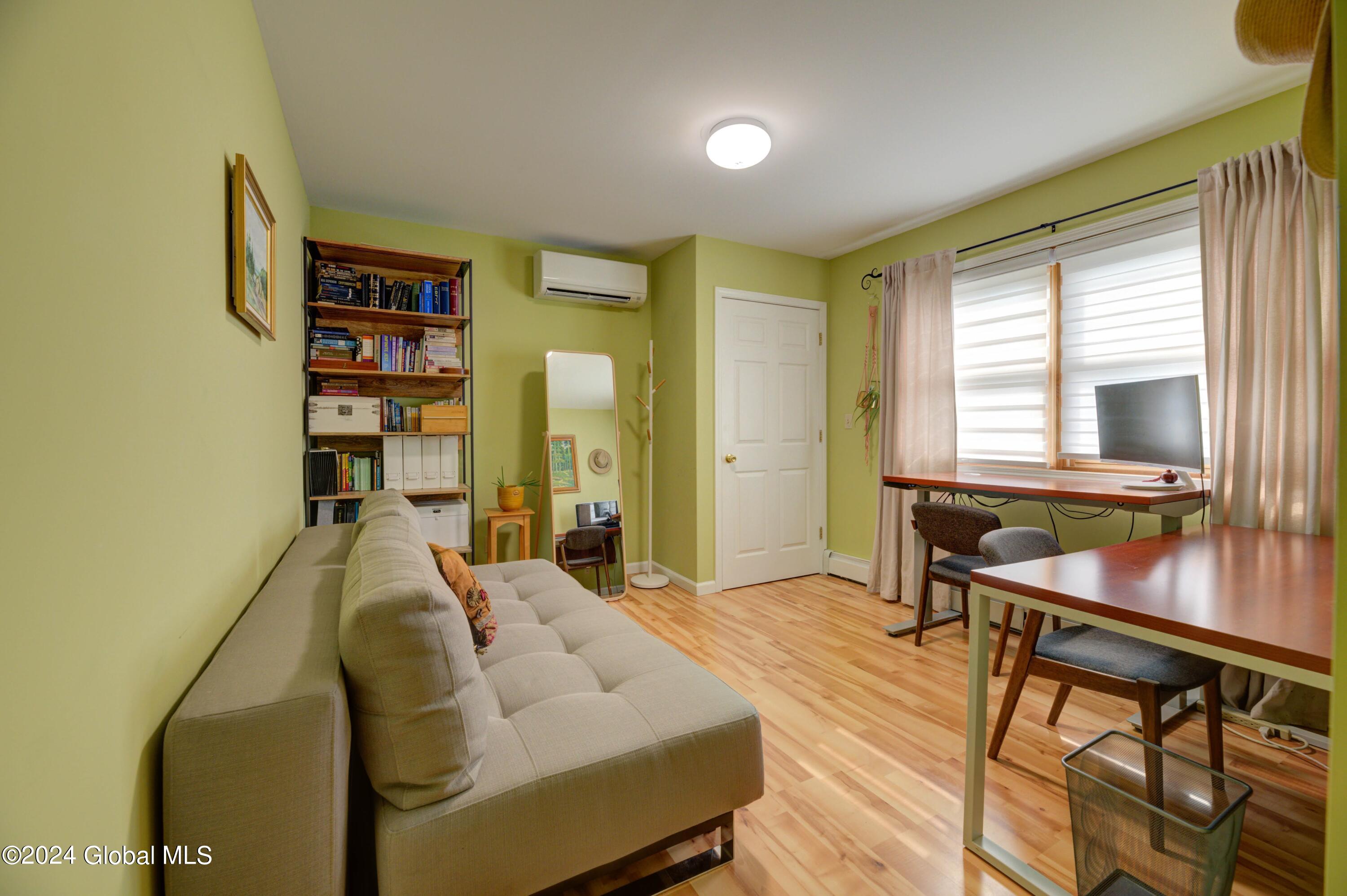 1021 Wtry Road Niskayuna, NY 12309 - Photo 19 of 29 WTRY-36