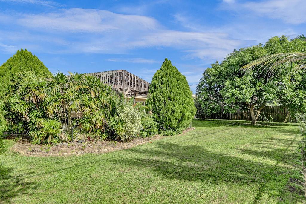 1088 Southwest 13th Place Boca Raton, FL 33486 - Photo 22 of 27 Back Yard