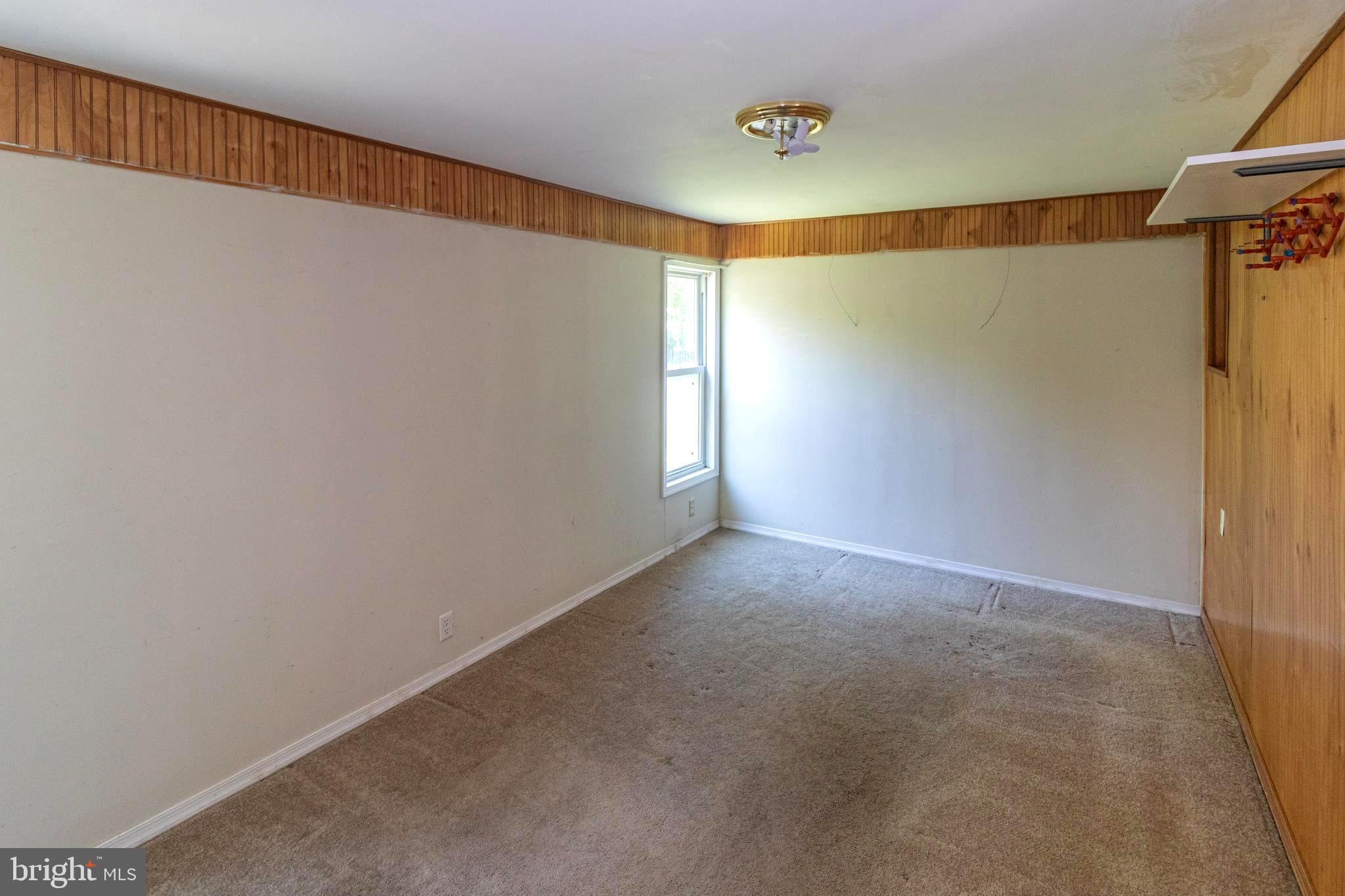 11 Mt Laurel Road Mount Laurel, NJ 08054 - Photo 13 of 31