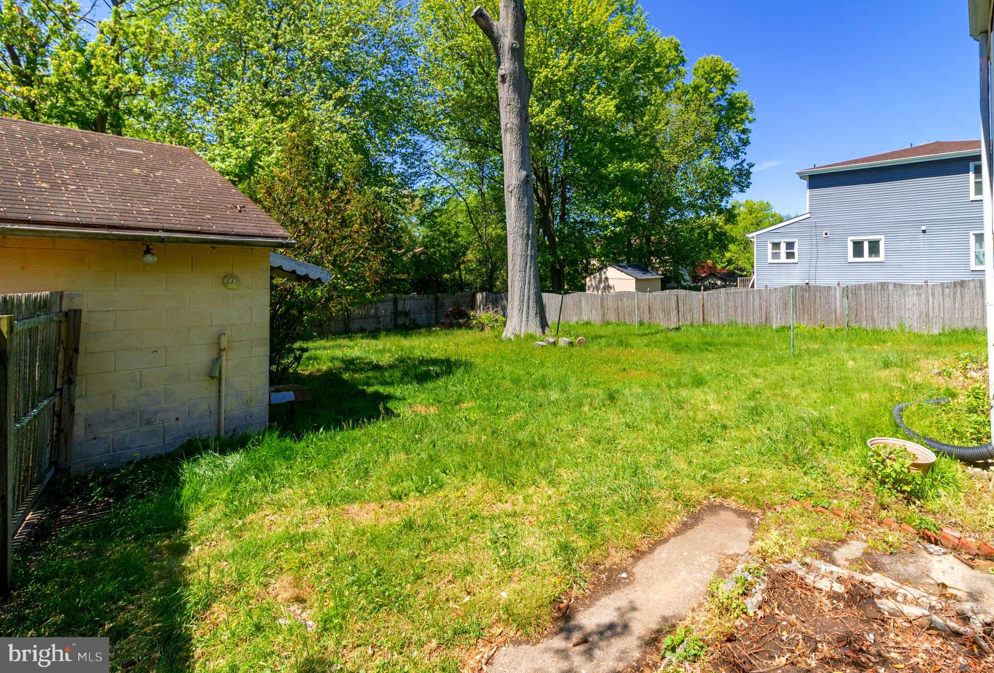 11 Mt Laurel Road Mount Laurel, NJ 08054 - Photo 28 of 31