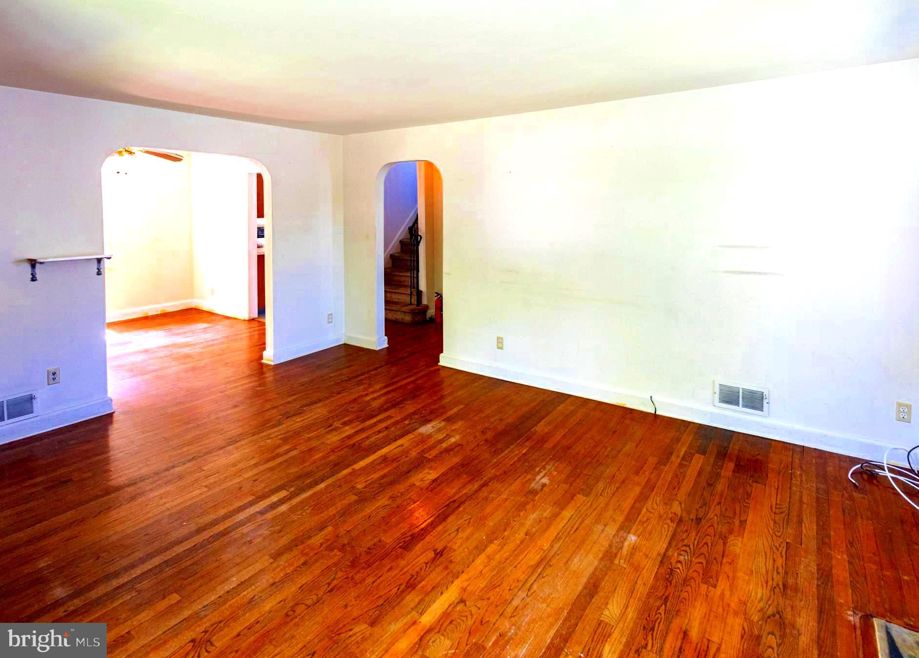 11 Mt Laurel Road Mount Laurel, NJ 08054 - Photo 6 of 31