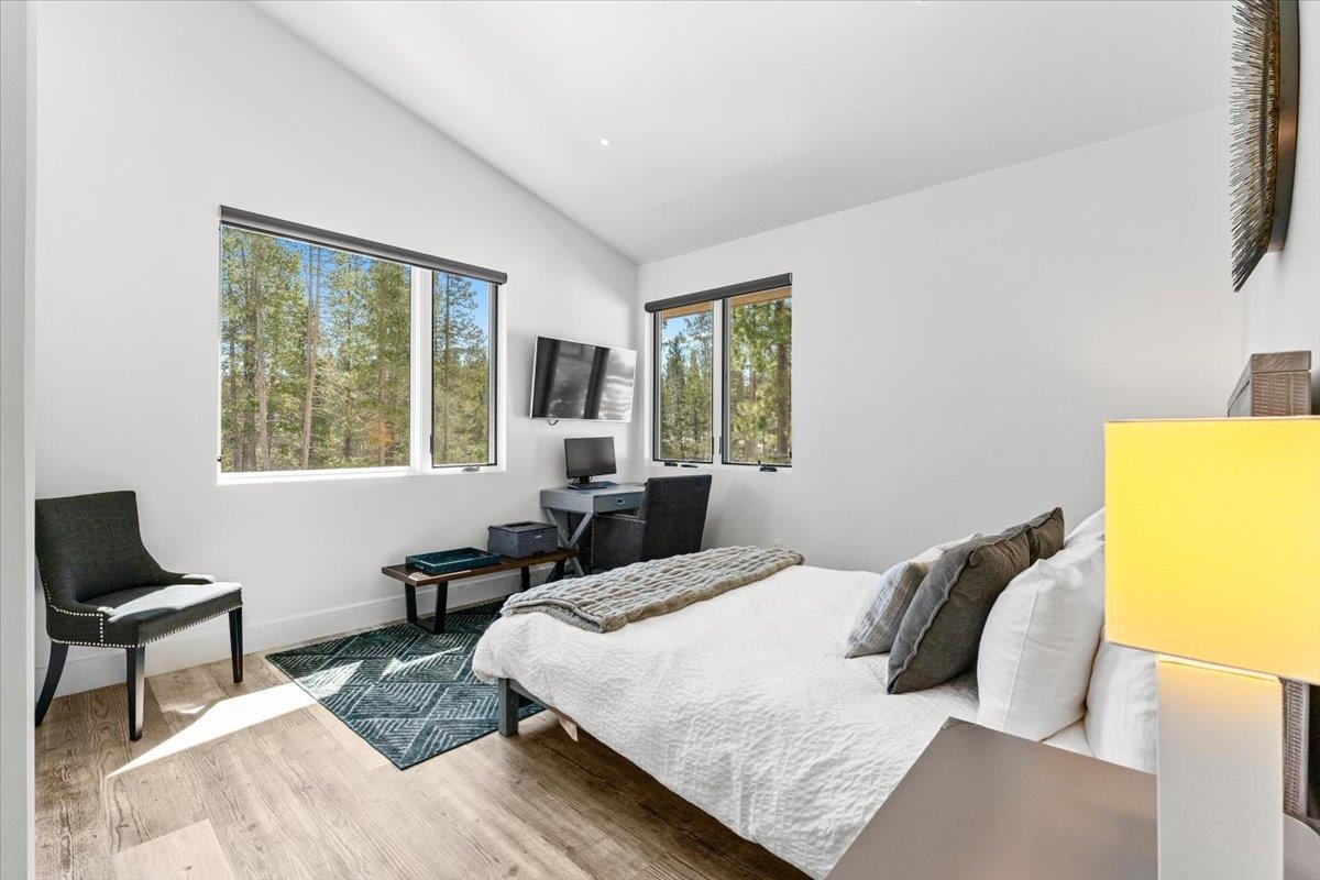 11751 Ghirard Road Truckee, CA 96161 - Photo 16 of 21