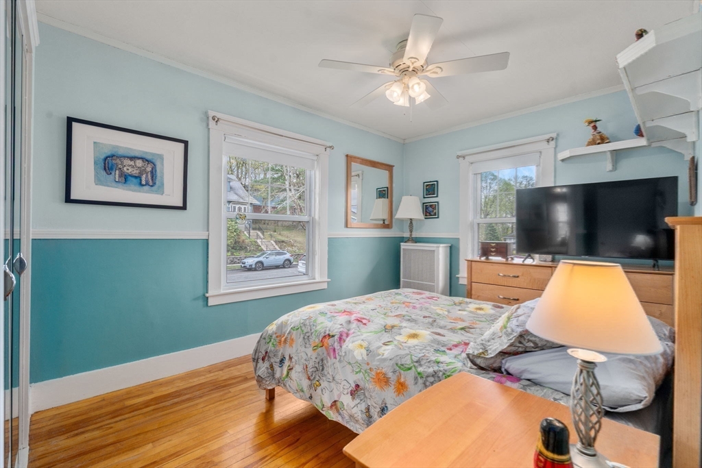 28 Maplewood Road Worcester, MA 01602 - Photo 23 of 39 Gallery Image 23