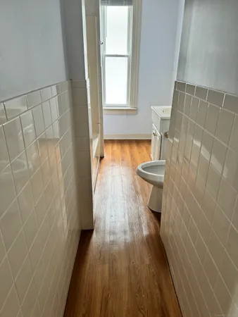 $3,000 | 751 Orange Street, New Haven, CT 06511