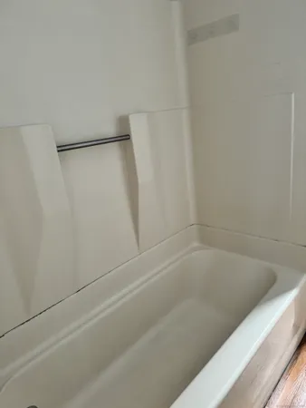 $3,000 | 751 Orange Street, New Haven, CT 06511