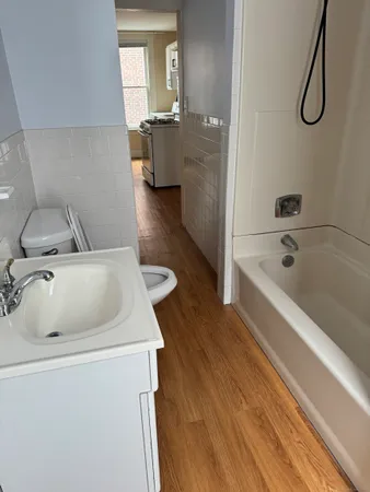 $3,000 | 751 Orange Street, New Haven, CT 06511