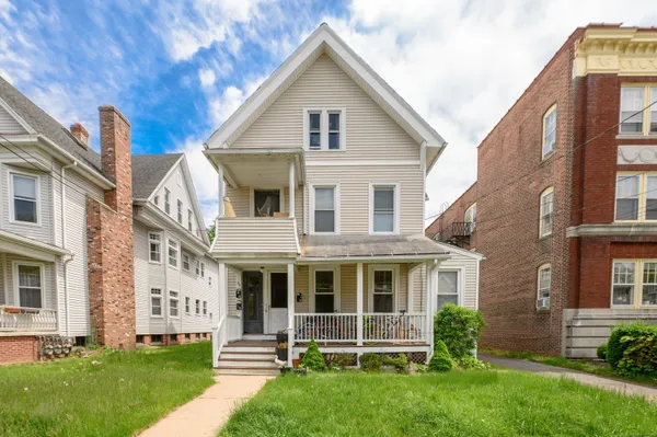 $3,000 | 751 Orange Street, New Haven, CT 06511