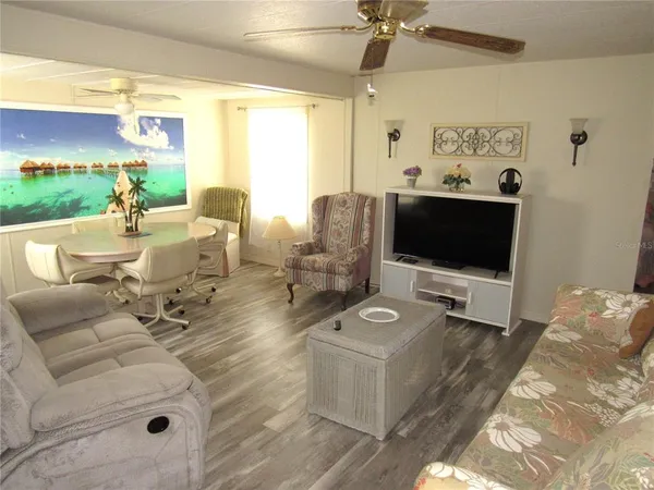 $79,900 | 5709 Holiday Park Boulevard, North Port, FL 34287