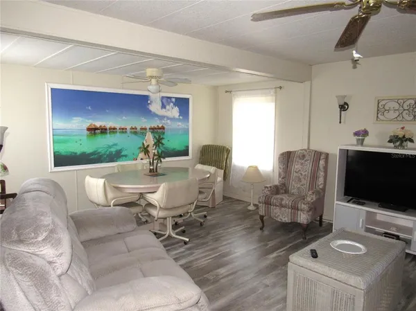 $79,900 | 5709 Holiday Park Boulevard, North Port, FL 34287