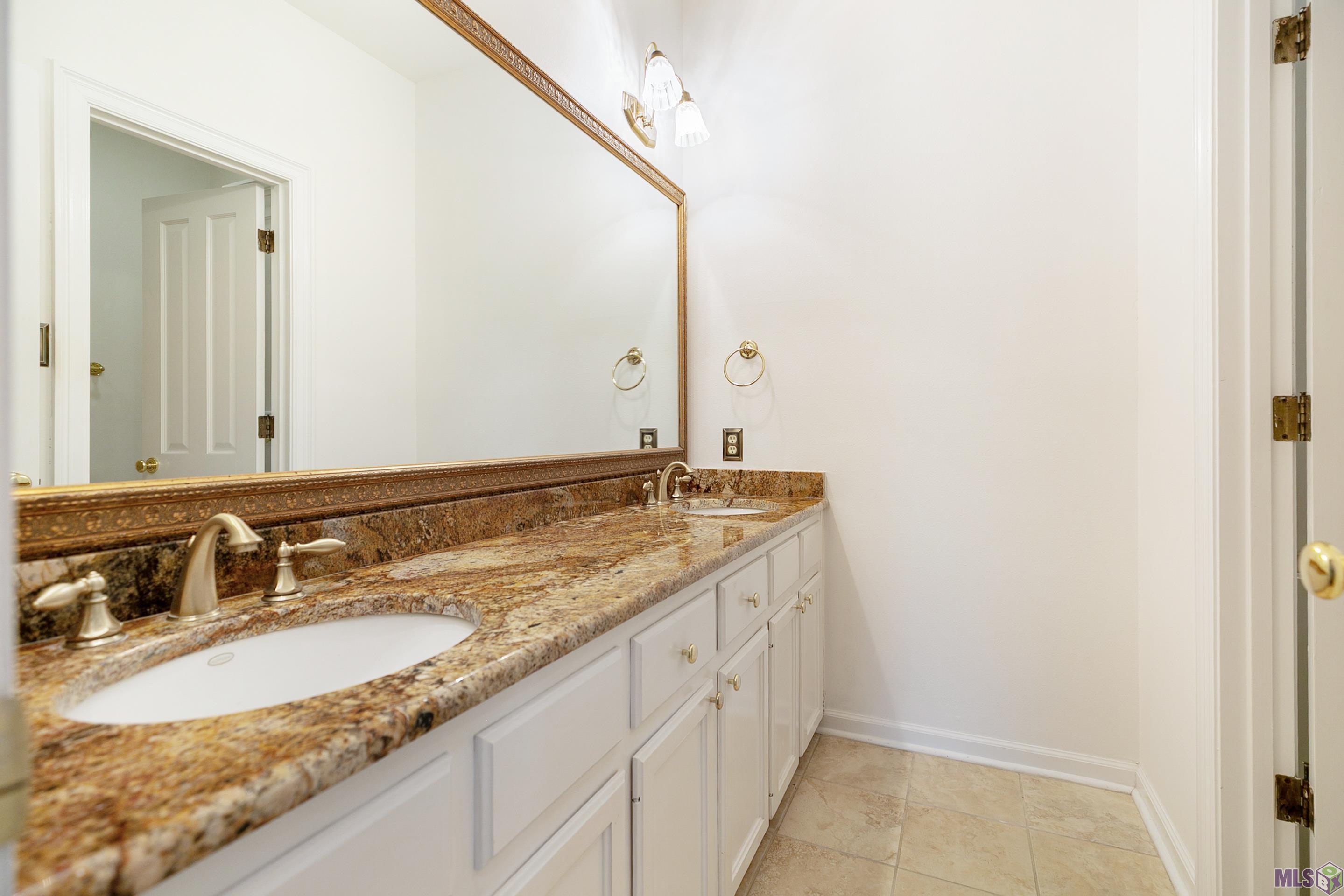 5845 South Shore Drive Baton Rouge, LA 70817 - Photo 12 of 22