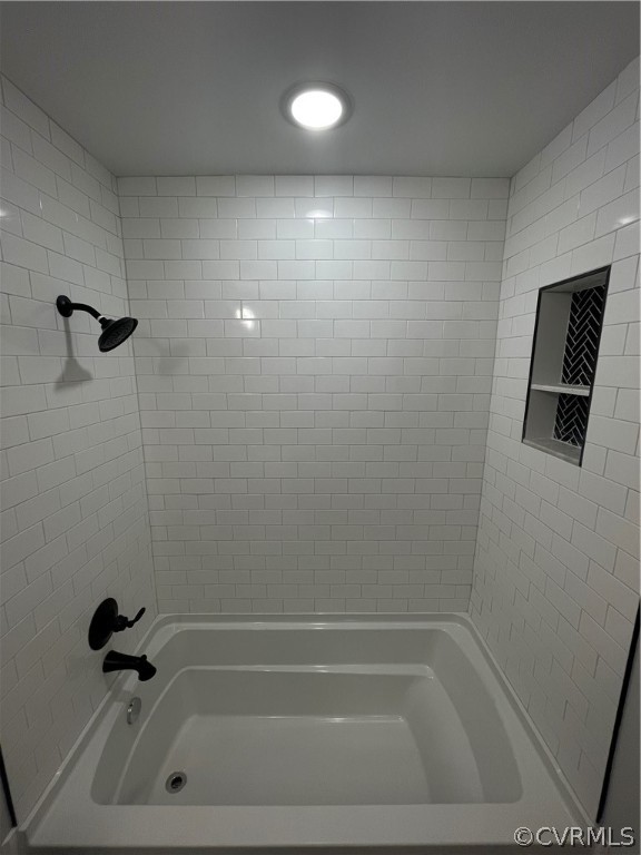2731 Kinvan Road Henrico, VA 23231 - Photo 22 of 27 a bathroom with a shower