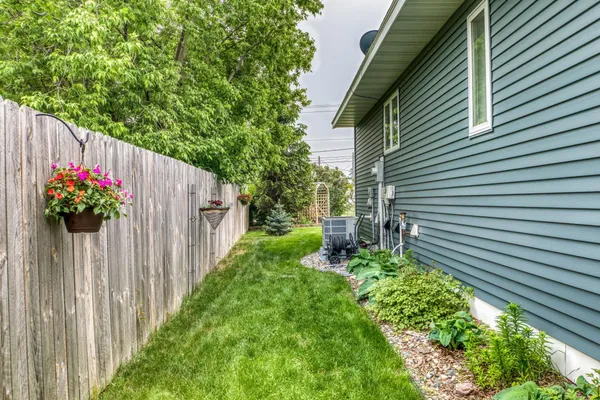 $324,900 | 321 24th Street Northwest, Bemidji, MN 56601