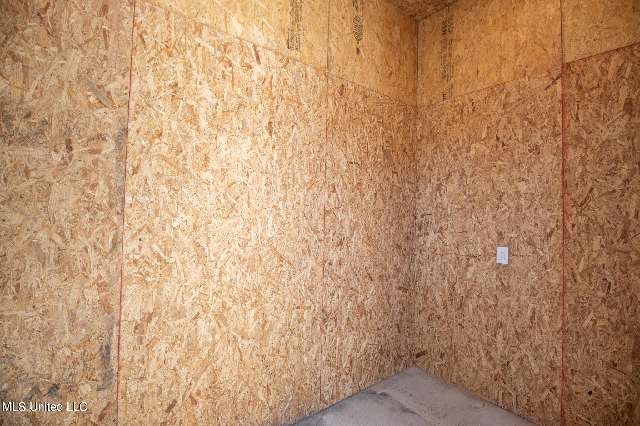 1023 Nancy Place Gulfport, MS 39507 - Photo 24 of 28 Nancy Place carport storage 1