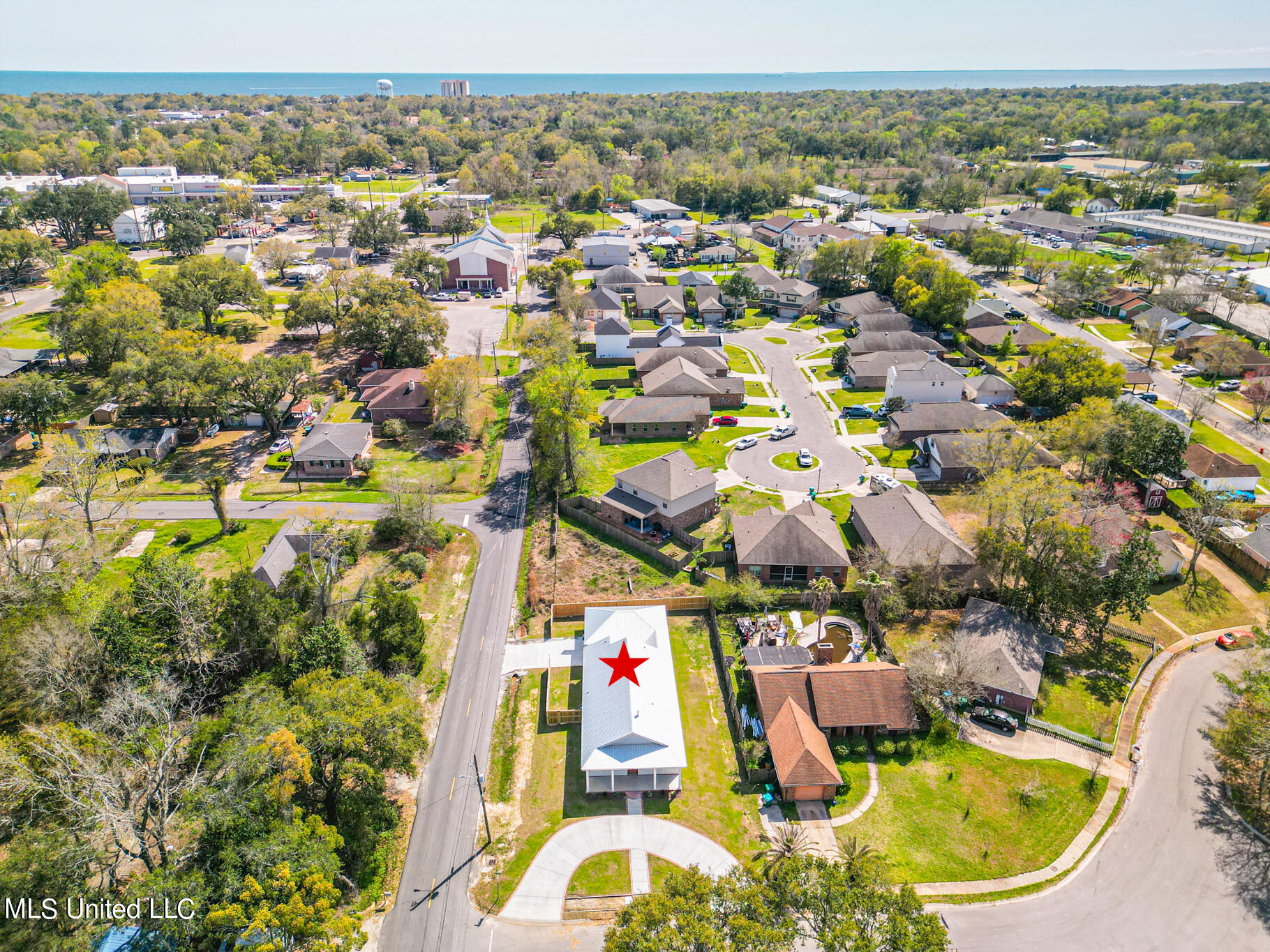 1023 Nancy Place Gulfport, MS 39507 - Photo 25 of 28 Nancy Place front drone