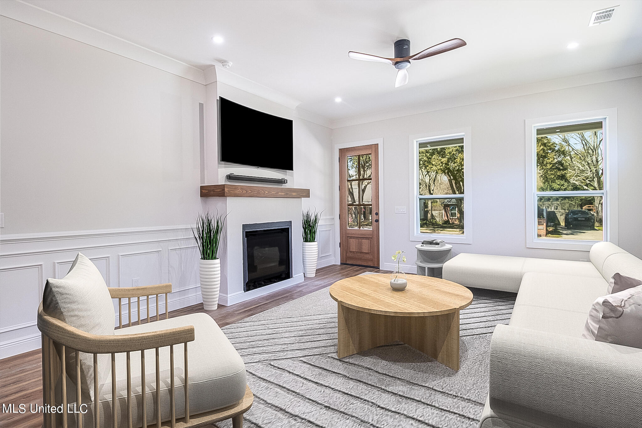 1023 Nancy Place Gulfport, MS 39507 - Photo 5 of 28 Nancy Place living furniture 2