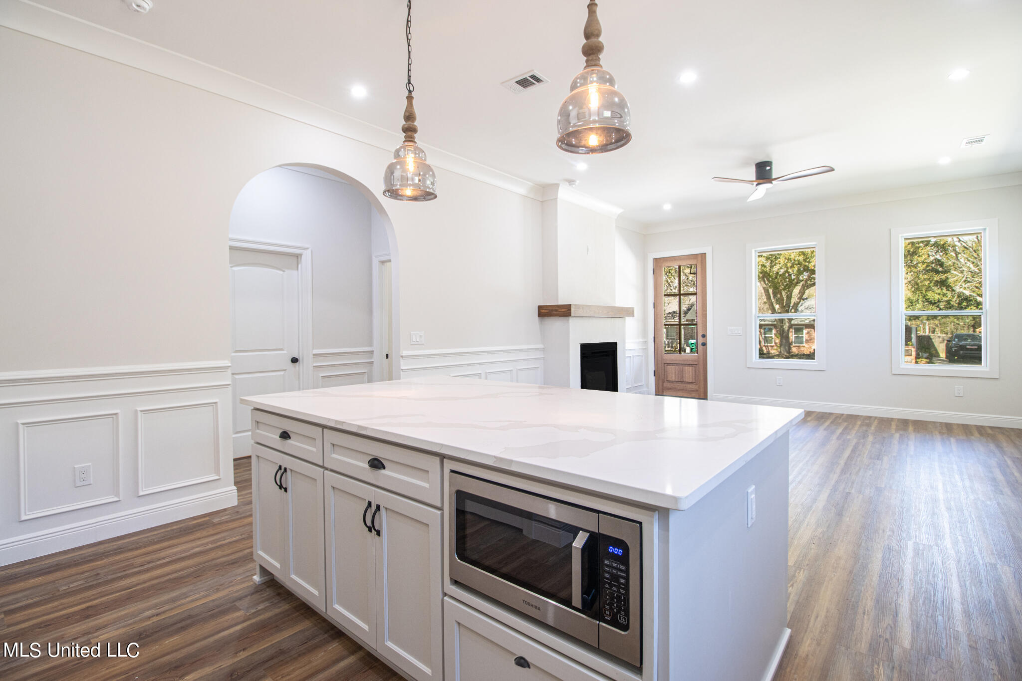 1023 Nancy Place Gulfport, MS 39507 - Photo 8 of 28 Nancy Place kitchen 5