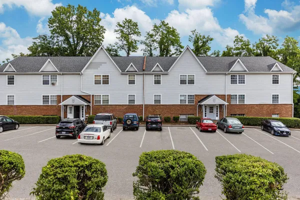 $975 | 726 Townside Road Southwest, Unit 2, Roanoke, VA 24014