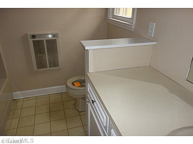 1414 Luck Road Asheboro, NC 27205 - Photo 13 of 16 Master Bath/Spa.