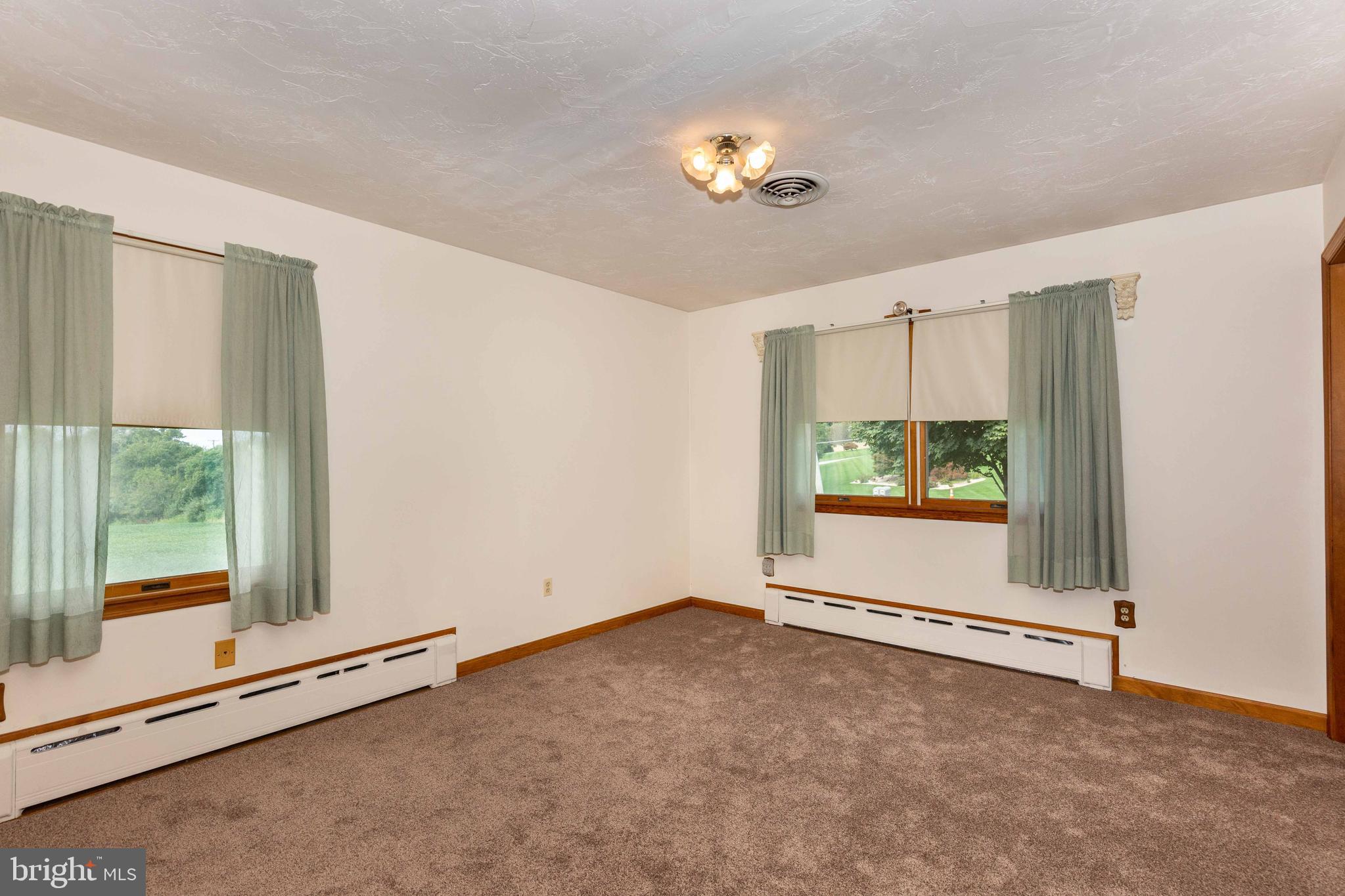 2507 Bachmans Valley Road Manchester, MD 21102 - Photo 21 of 43 Bedroom 1 with New Carpet