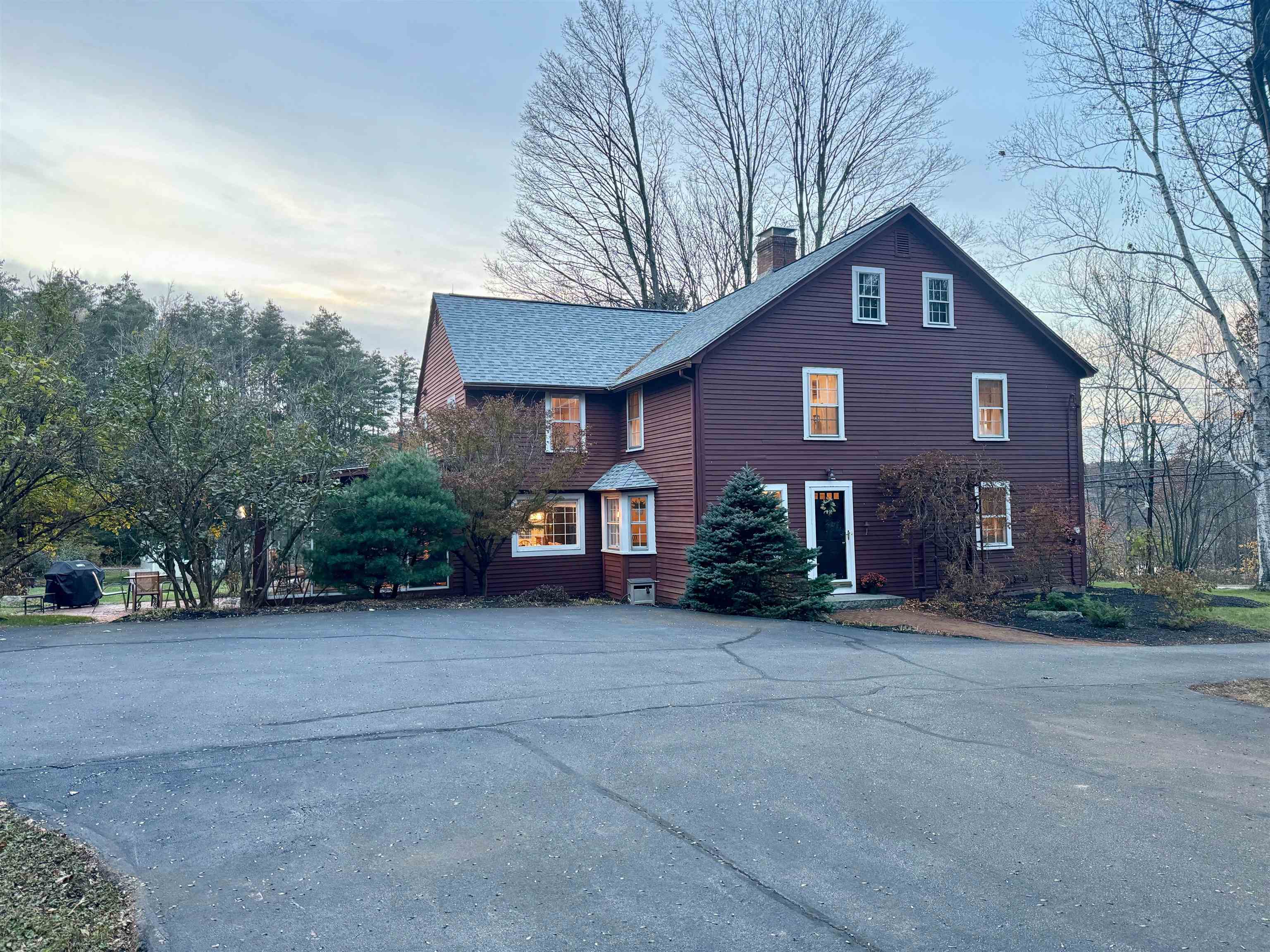 837 Hopkinton Road Hopkinton, NH 03229 - Photo 13 of 40