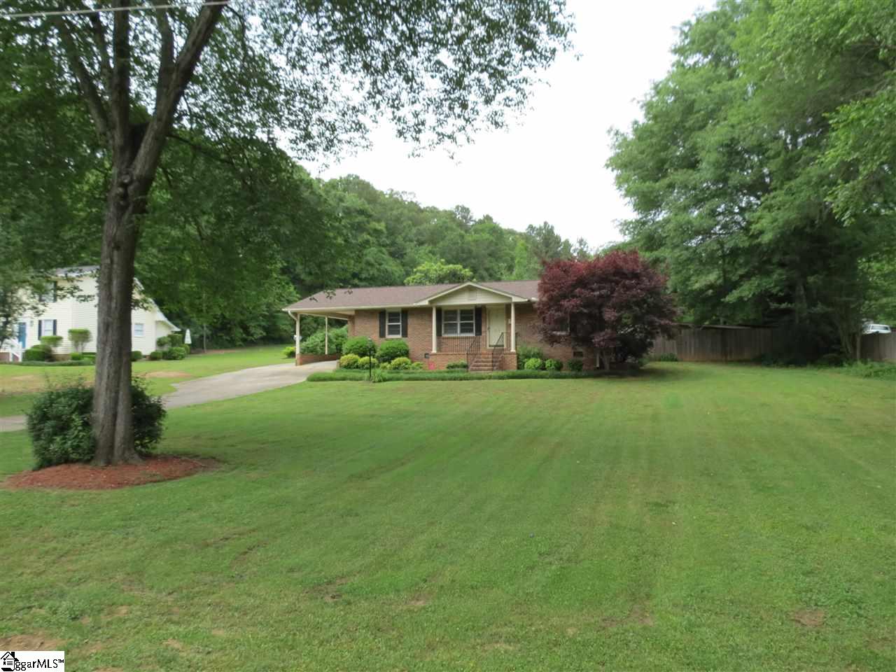 213 Pineland Meadows Road Belton, SC 29627 - Photo 2 of 36
