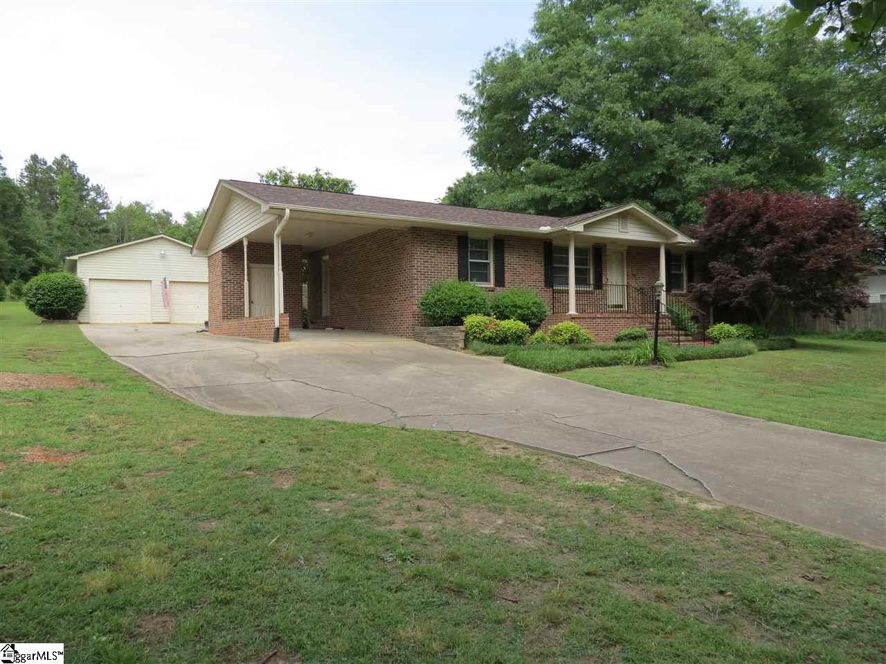 213 Pineland Meadows Road Belton, SC 29627 - Photo 3 of 36