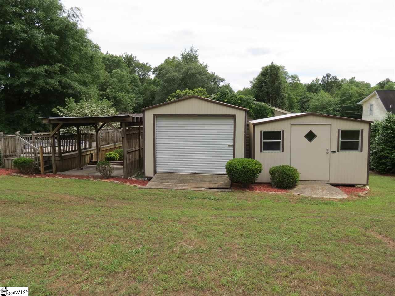 213 Pineland Meadows Road Belton, SC 29627 - Photo 34 of 36