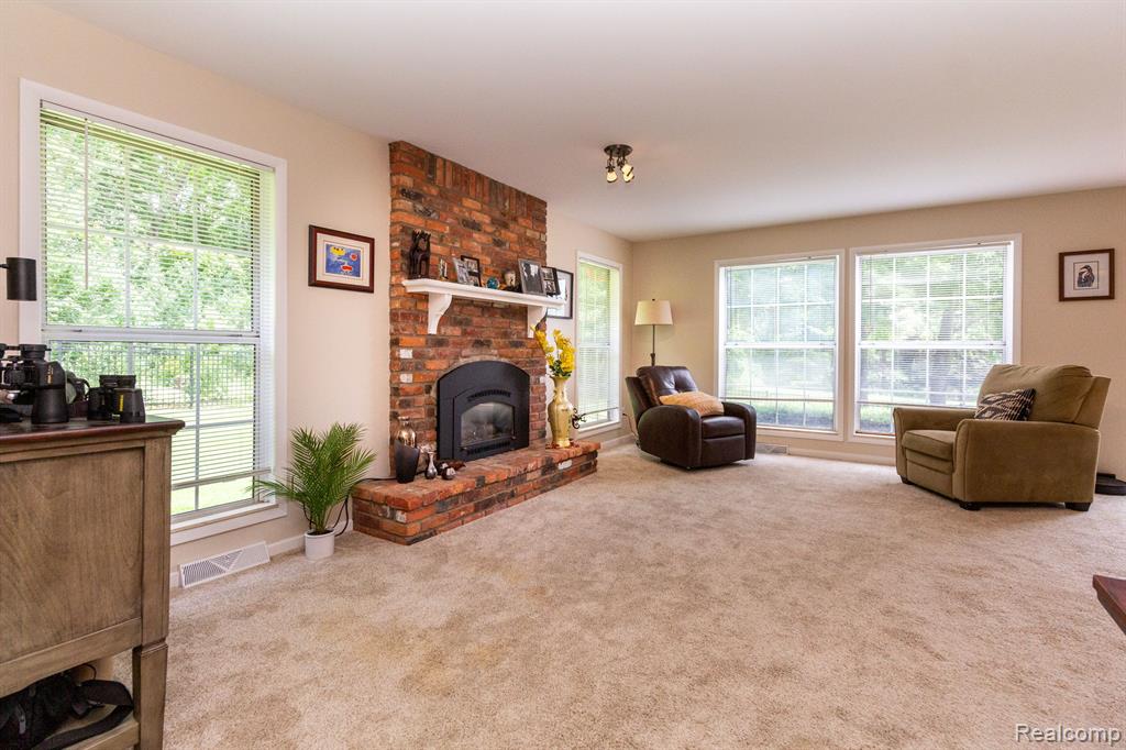 3269 Hixon Road Rochester, MI 48306 - Photo 12 of 41