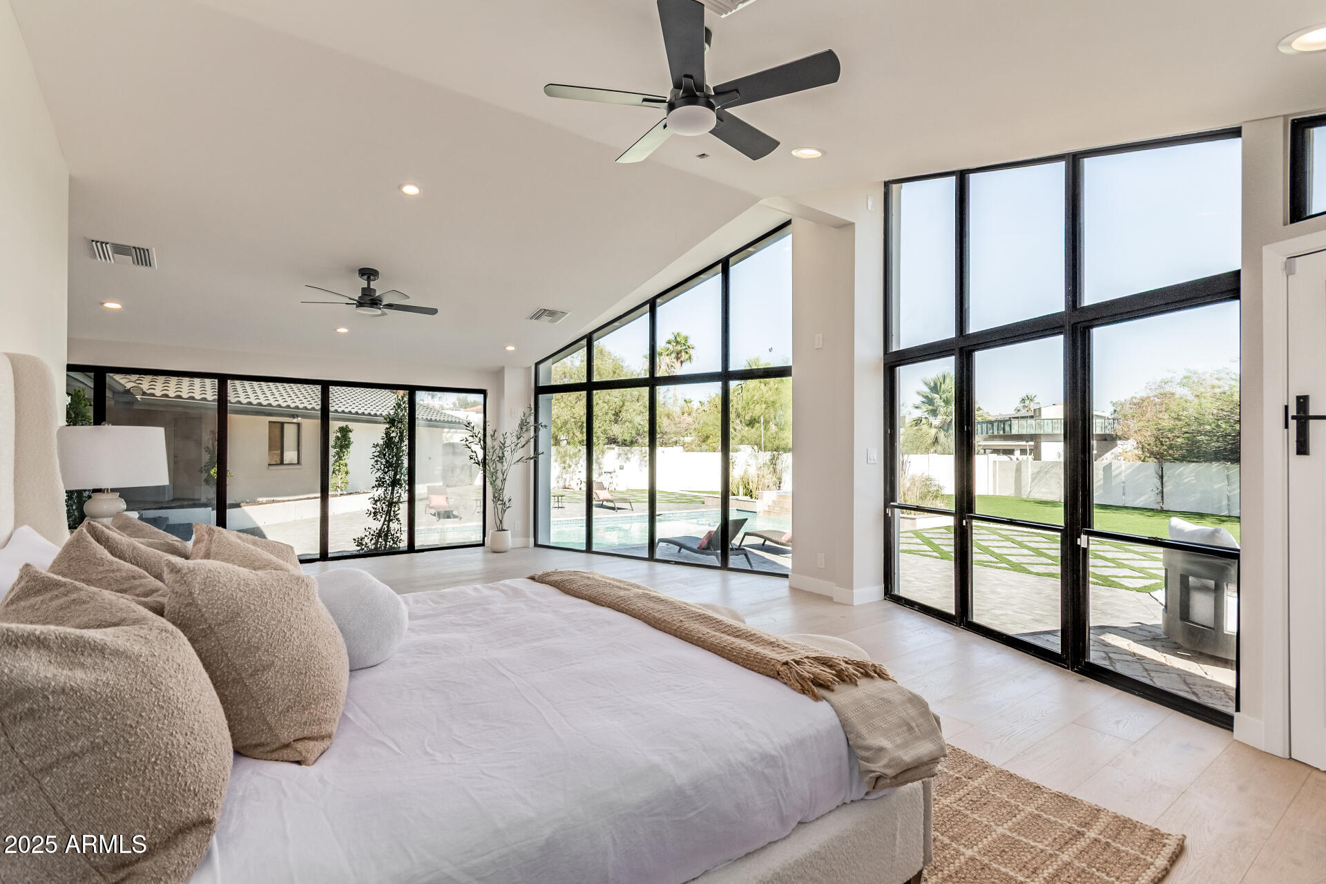 3301 East Rovey Avenue Paradise Valley, AZ 85253 - Photo 30 of 103 30 - Rovey