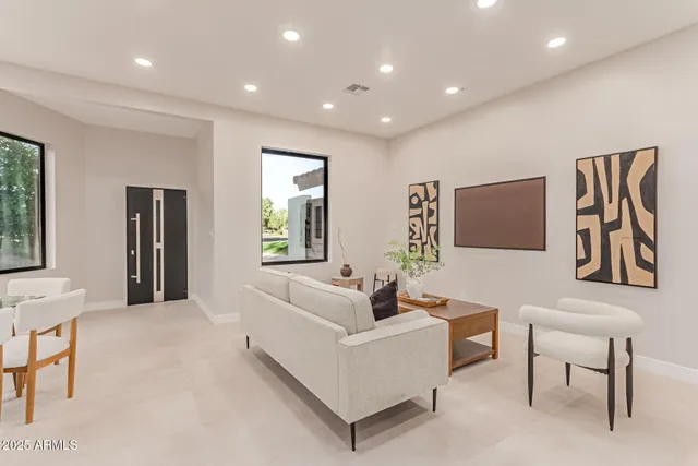 $3,799,000 | 3301 East Rovey Avenue, Paradise Valley, AZ 85253