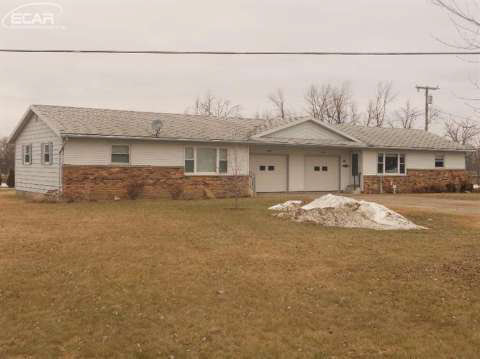 2300 West Burt Road Burt, MI 48417 - Photo 8 of 9 20432815-7.JPG