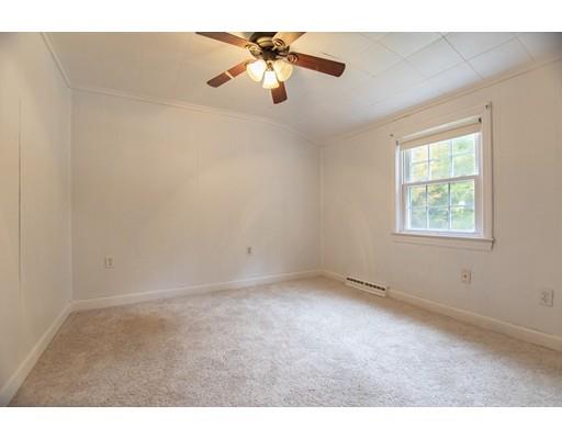 10 Violet Road Burlington, MA 01803 - Photo 10 of 16 Gallery Image 10