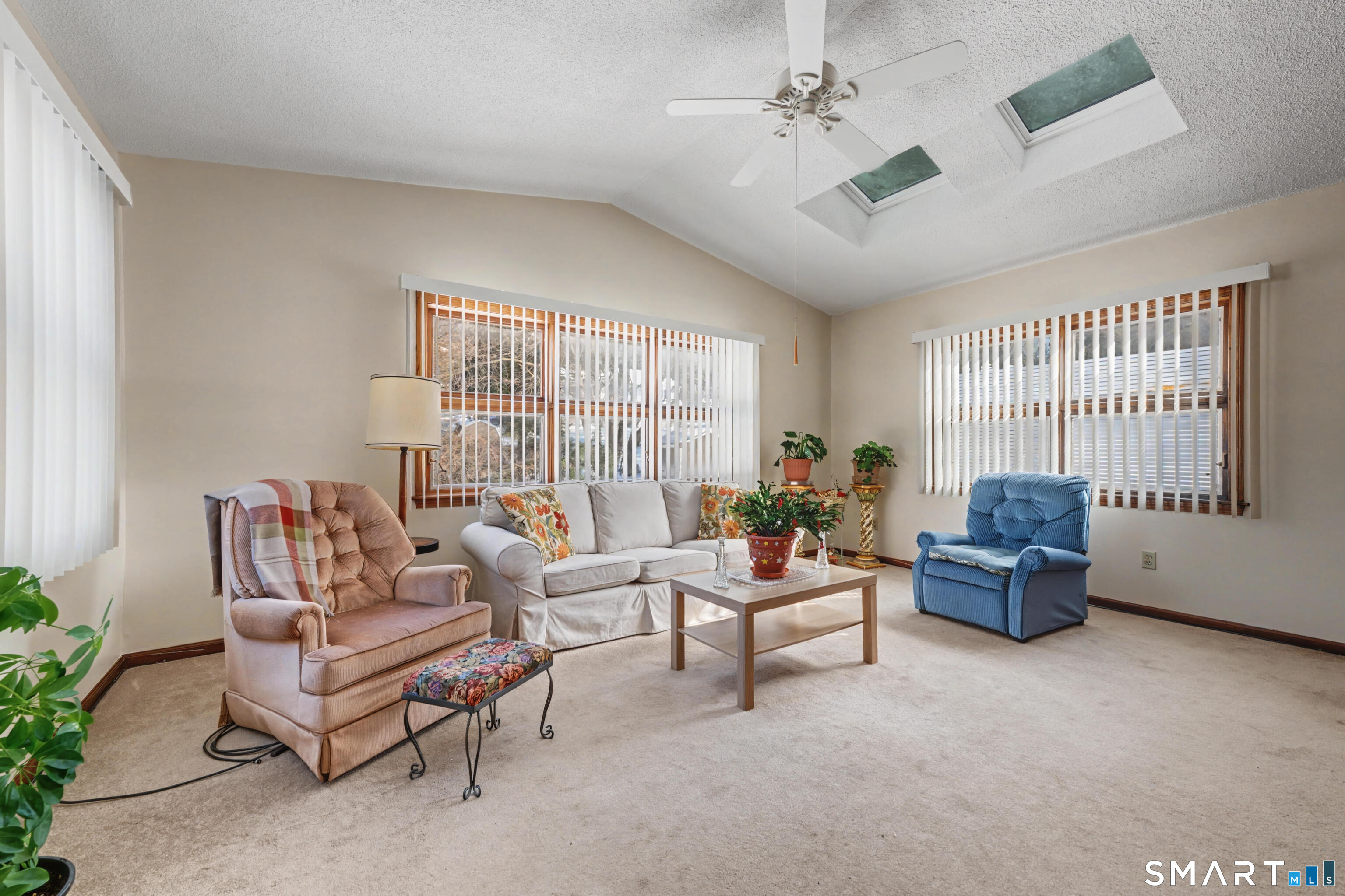 90 Rolling Ridge Road Hamden, CT 06518 - Photo 13 of 36