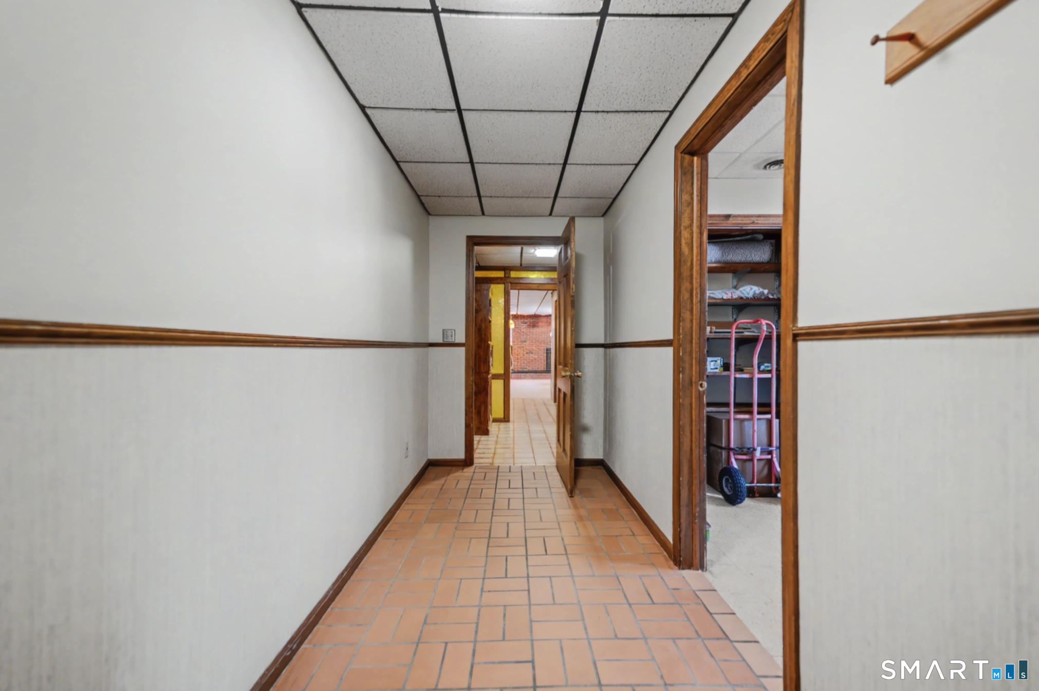 90 Rolling Ridge Road Hamden, CT 06518 - Photo 16 of 36