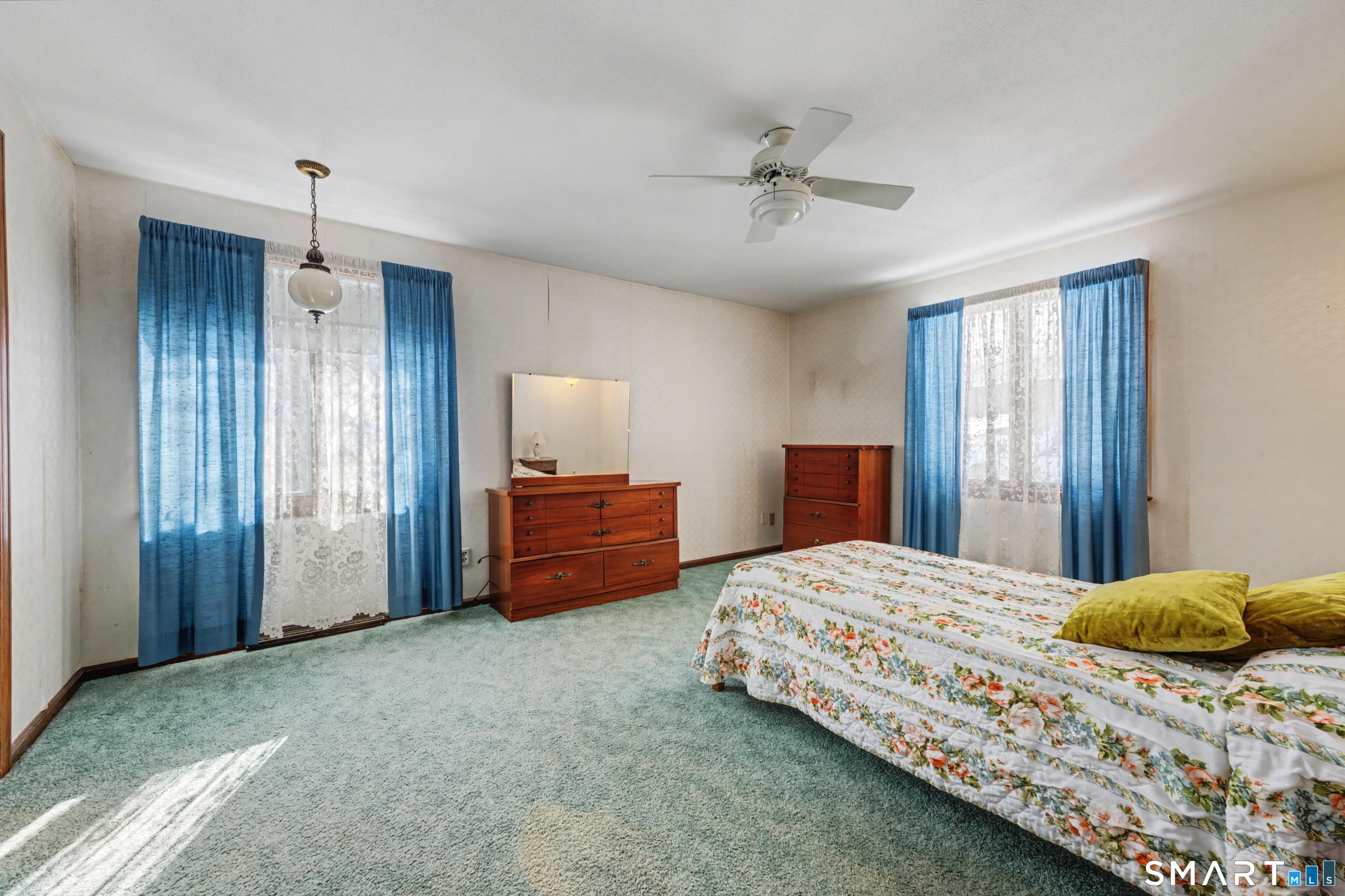 90 Rolling Ridge Road Hamden, CT 06518 - Photo 27 of 36