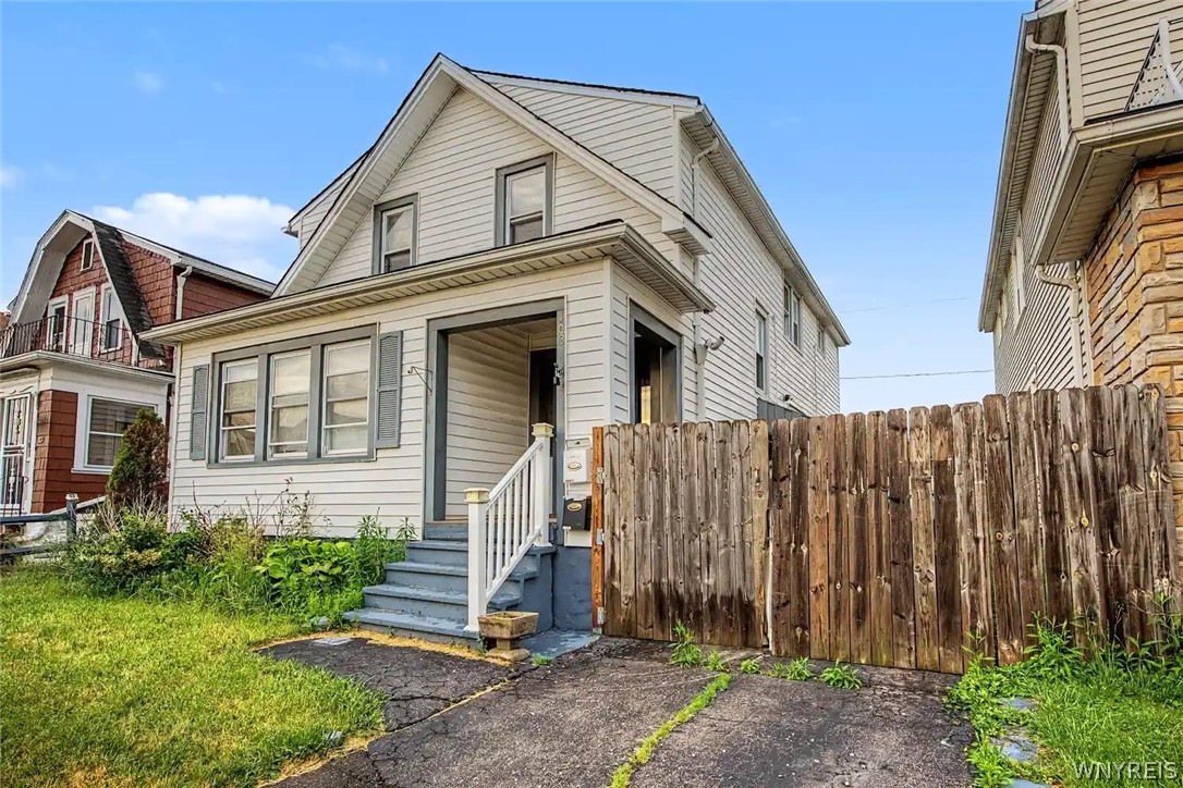 103 Preston Road Cheektowaga, NY 14215 - Photo 2 of 20