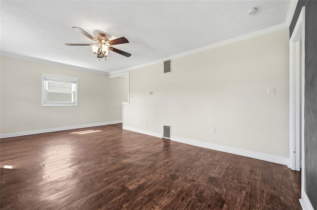 1901 Glen Road Aliquippa, PA 15001 - Photo 7 of 44