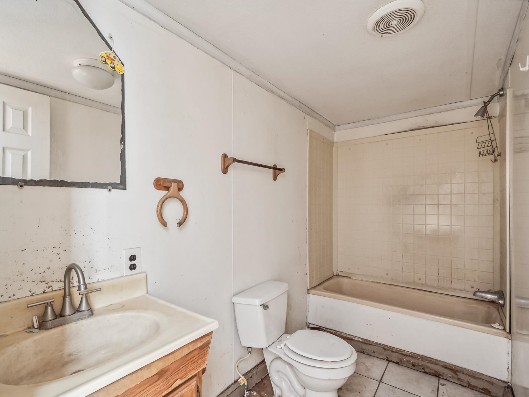 28 Allen Street Sopchoppy, FL 32358 - Photo 5 of 40